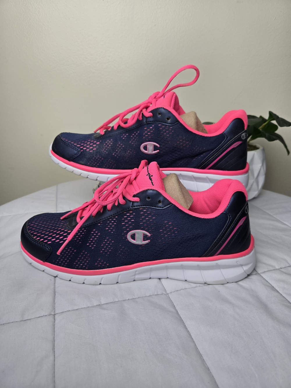Champion Linear Runner Women's Navy and Hot Pink Athletic Sneakers Size 10